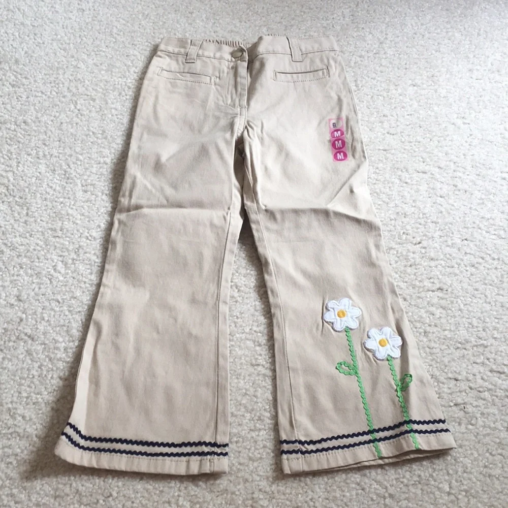 NWT Gymboree khaki flare pants with flower detail